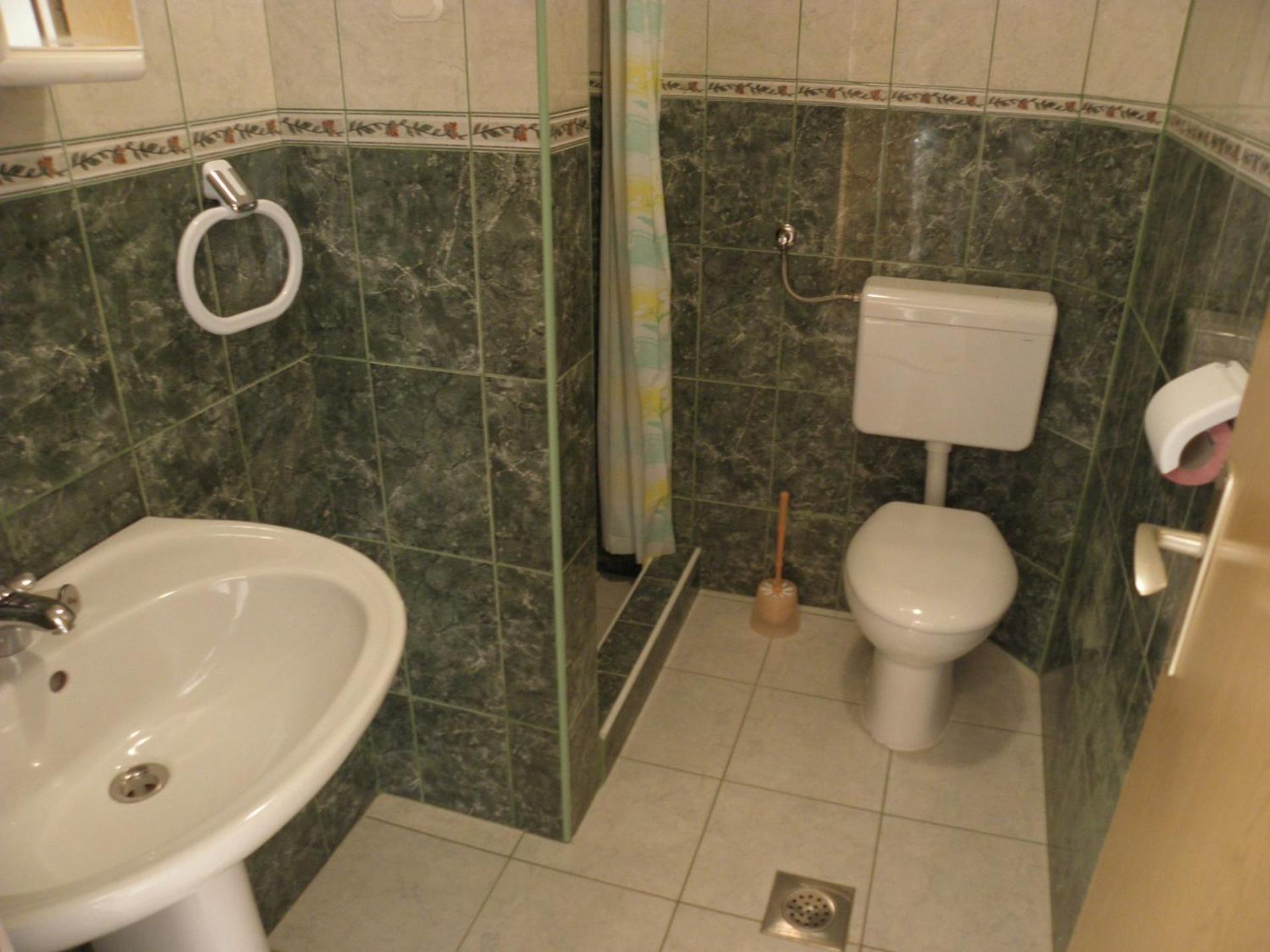 Apartments Tasa Lukovo Sugarje Ngoại thất bức ảnh